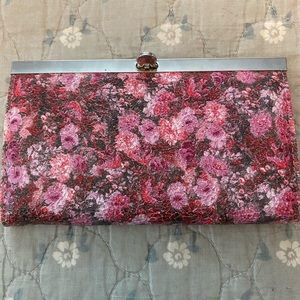 Women’s floral clutch purse